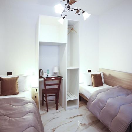 B&B Serena Castellammare di Stabia Exterior photo
