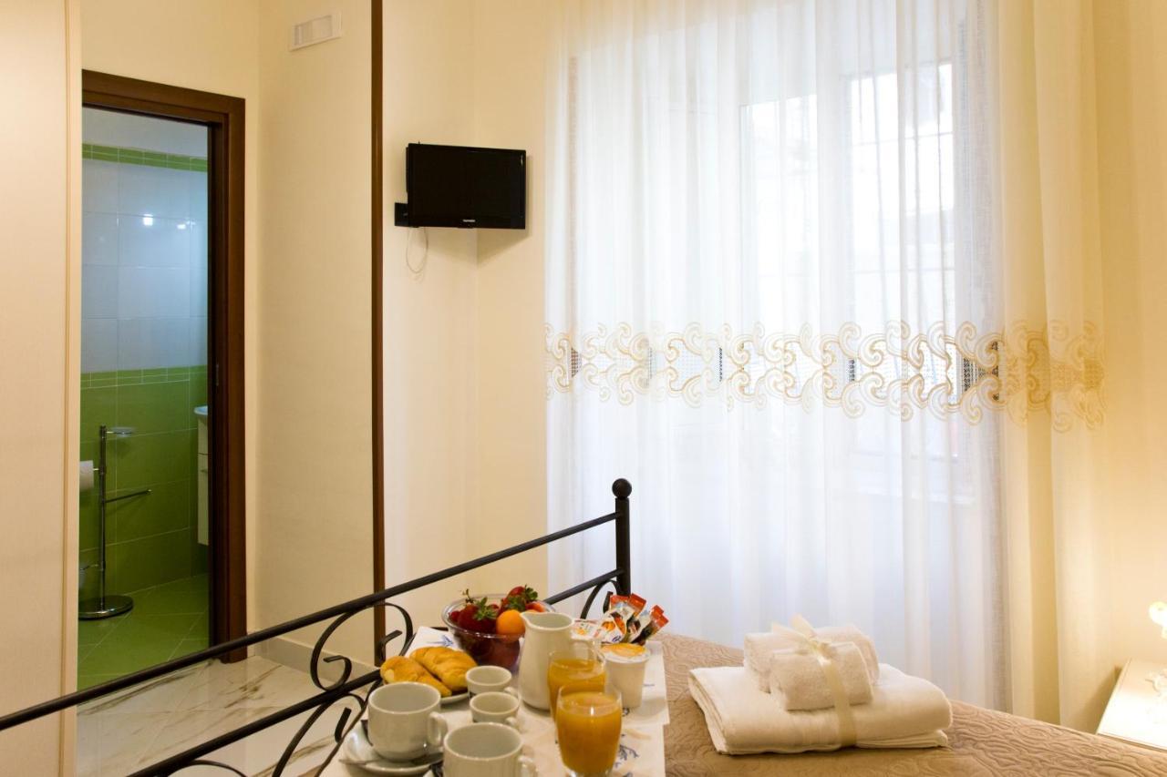 B&B Serena Castellammare di Stabia Exterior photo